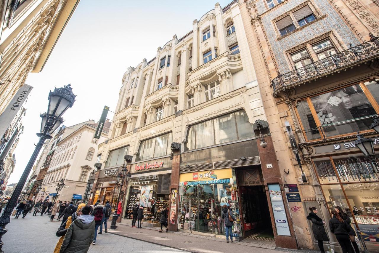 Vintage Elegance MostCentralApt !Váci street! Budapeste Exterior foto